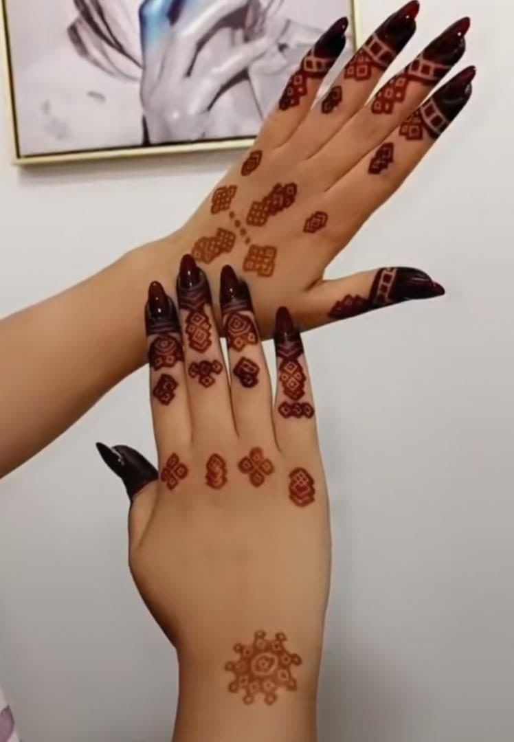 سكاكط وسط