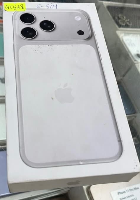 iPhone 17 pro max
