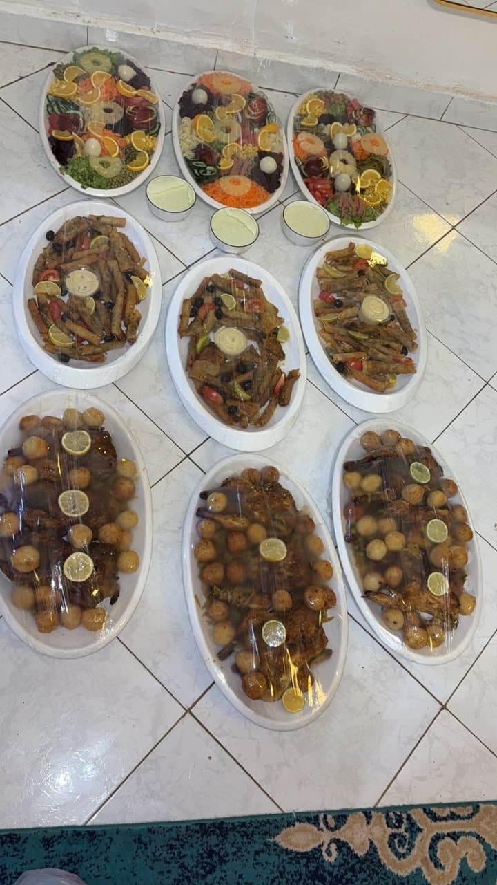 تشكيلة أطباق