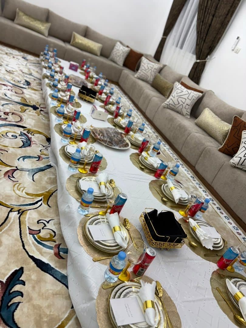 سرفيس 24شخص