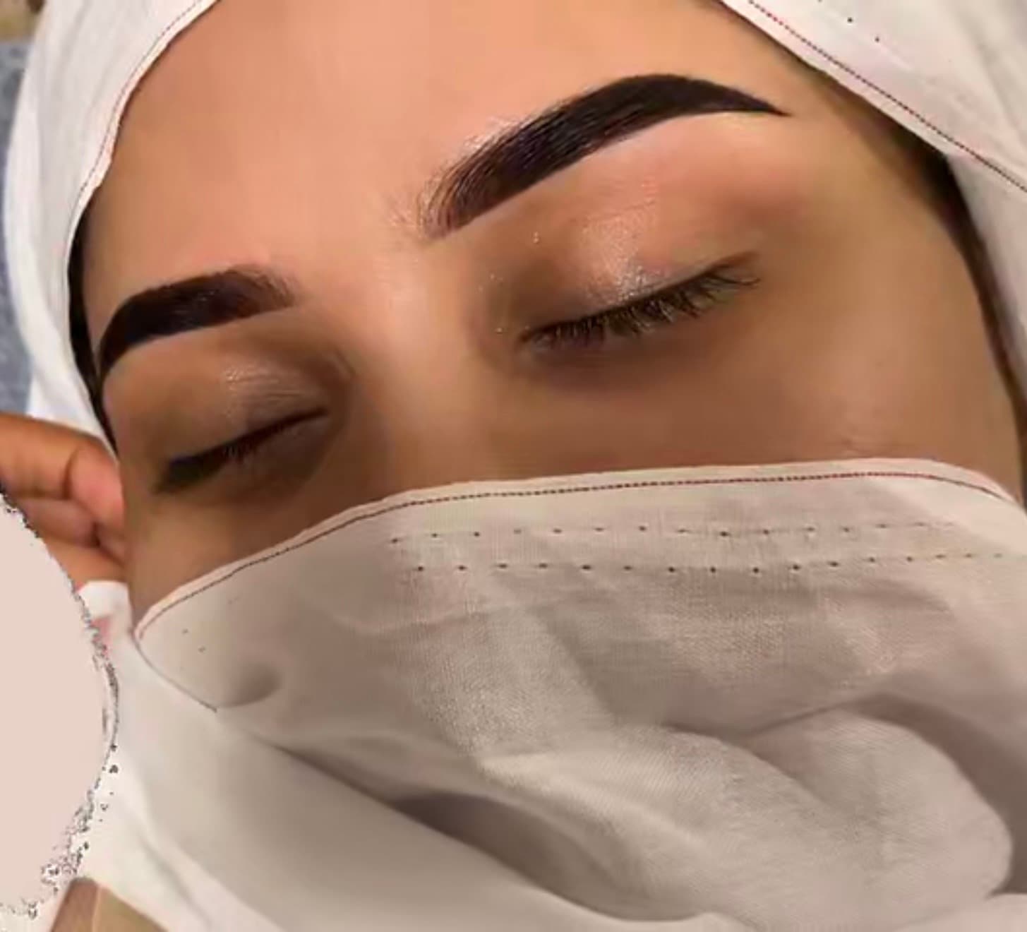 رسم الحواجب (2)